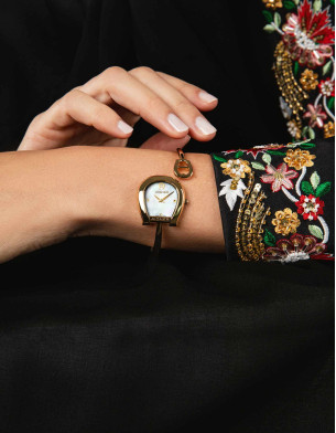 AIGNER Flora S Ladies Bangle Watch